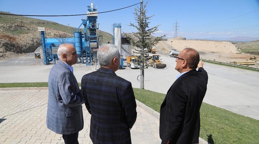 Başkan Güder’den tesis ve sanat atölyelerine ziyaret