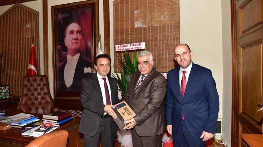 Başkan Şahin&rsquo;e tebrik ziyaretleri devam ediyor