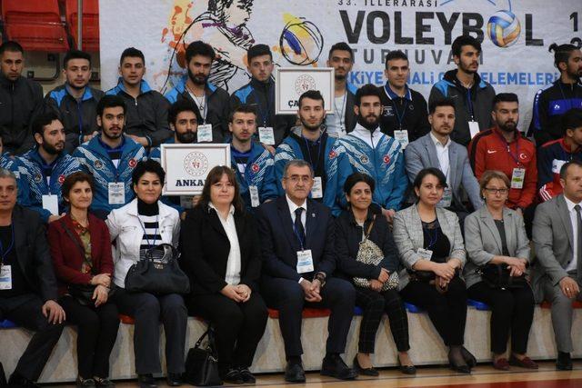 KYK Voleybol Türkiye finali grup eleme maçları Karabük’te başladı