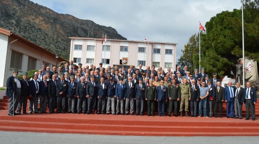 Gaziler Kıbrıs&rsquo;ta anılarını tazeledi