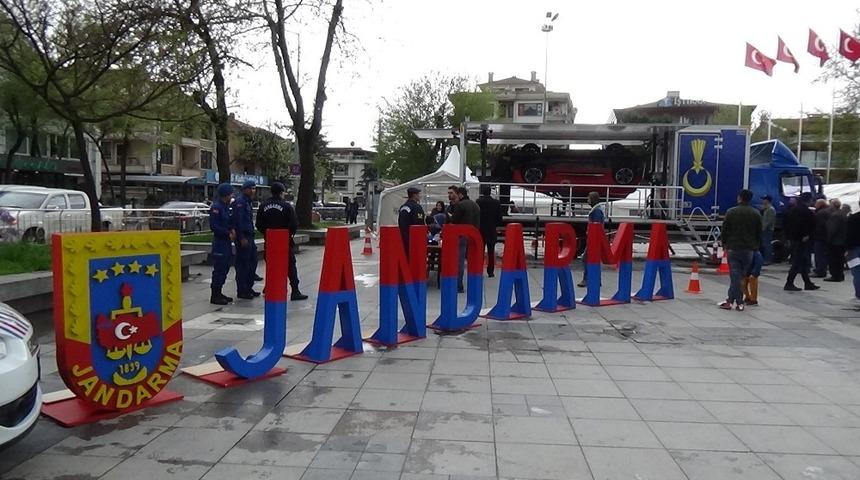 Emniyet kemerinin &ouml;nemi bu ara&ccedil;ta daha iyi anlaşılıyor