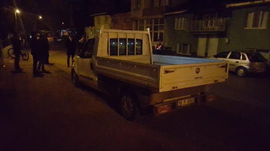 Kamyonetin çarptığı kadın hayatını kaybetti