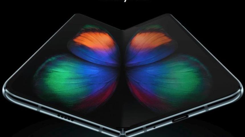 Samsung Galaxy Fold, bug&uuml;n satışa sunuldu