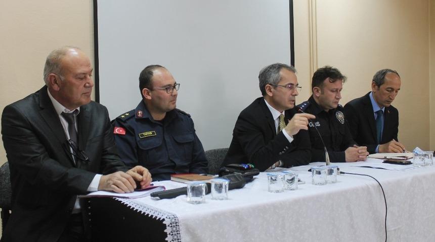 Kaymakam Pişkin, Köylere Hizmet Götürme Birliği ve STK’ların üye seçimlerine katıldı