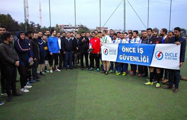 Dicle Elektrik futbol turnuvası dualarla yeniden başladı