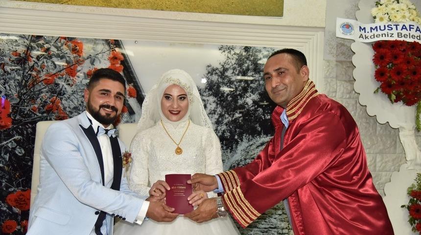 Başkan Yılmaz, ilk nikahını kıydı