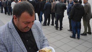 Erzurum'da bitmeyen kuyruklar oluştu! Nedeni ise...