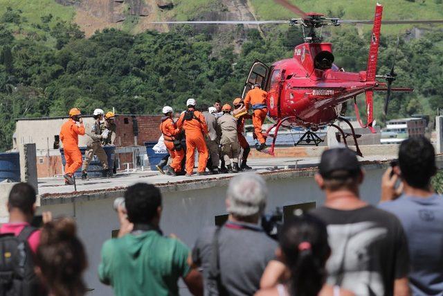 Brezilya’da yıkılan 2 binada ölenlerin sayısı 11’e çıktı