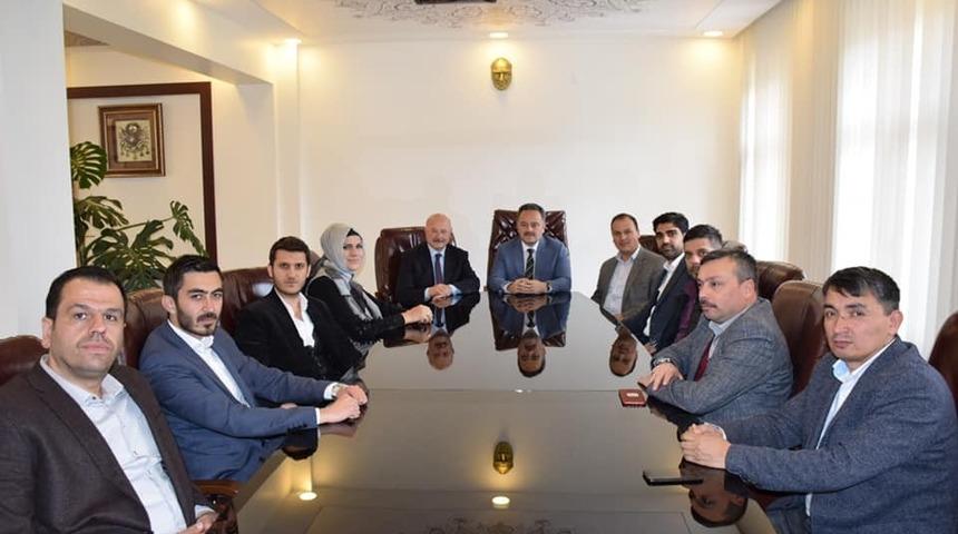 AK Parti Teşkilatından belediye başkanlarına  destek