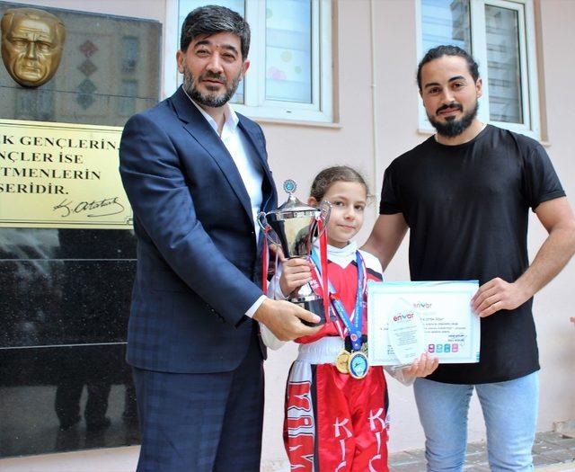 Kick Boks’ta Avrupa birincisi Antalya’dan