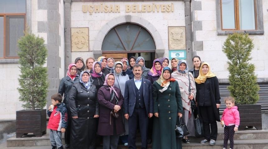 U&ccedil;hisarlı kadınlar Belediye Başkanı S&uuml;sl&uuml;&rsquo;ye teşekk&uuml;r etti