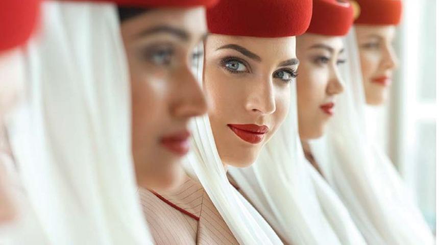 Emirates Türkiye'den kabin görevlisi alımına geliyor: İşe kabul edilenlere Dubai'de ücretsiz konaklama
