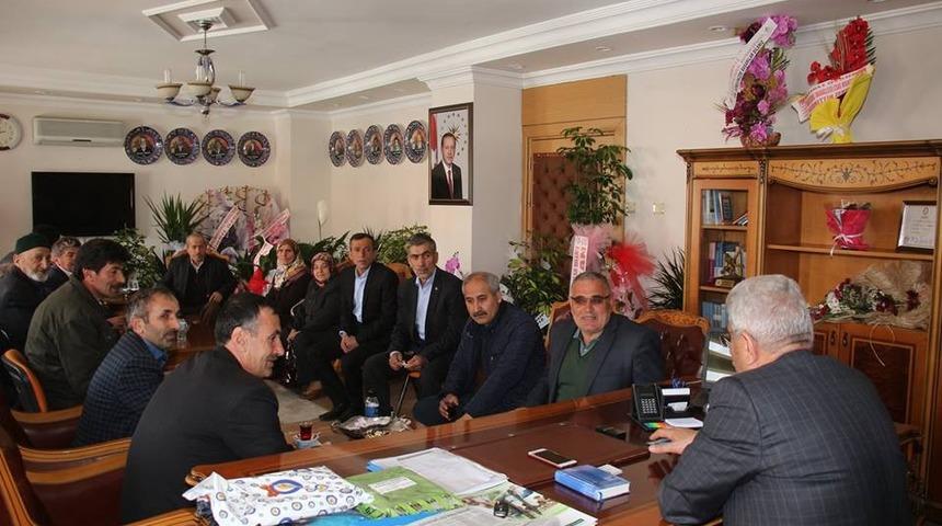 Taş&ccedil;ı&rsquo;ya tebrik ziyaretleri s&uuml;r&uuml;yor