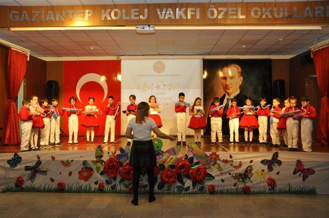 Minik GKV’lilerden İstiklal Marşı oratoryosu