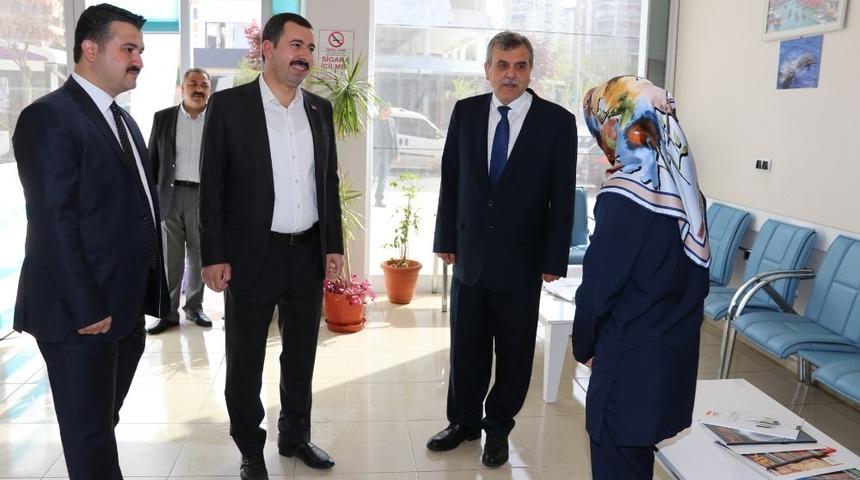 Başkanlardan Karak&ouml;pr&uuml; esnafına teşekk&uuml;r ziyareti