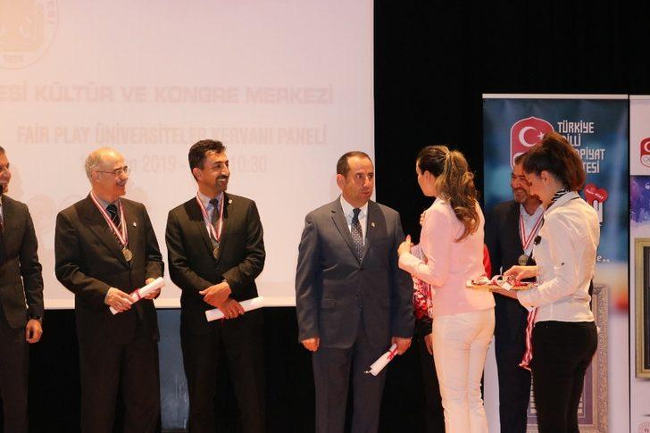 Dicle Üniversitesi’nde fair-play paneli G4