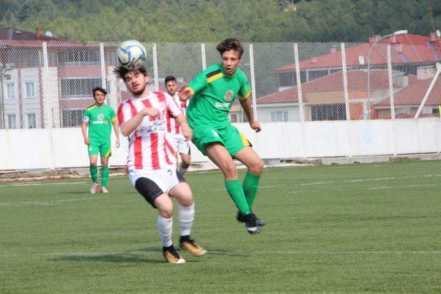 Vezirhanspor gol oldu yağdı