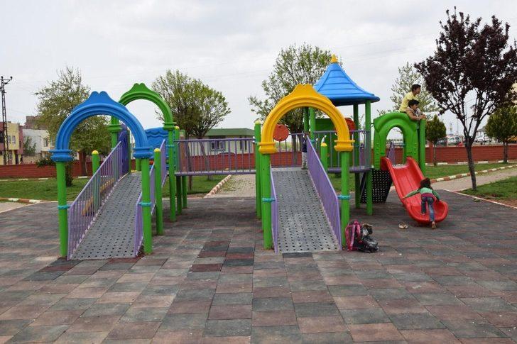 Viranşehir’de 200 bin TL’ye yenilenen parkın açılışı yapıldı G4