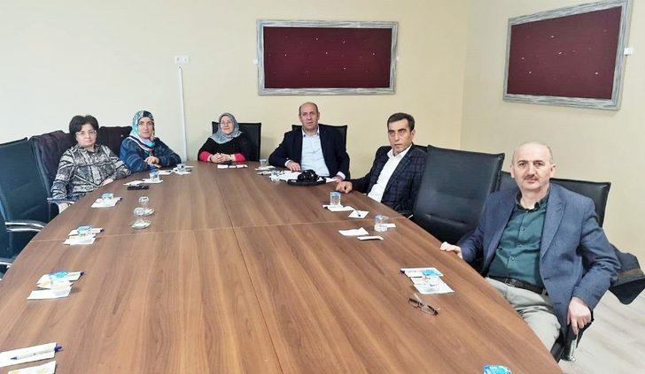 Erzurum’da; Eğitim Öğretim ve Bilim Hizmet Kolu Çalışanları Sorun ve Çözüm Önerileri Çalıştayı G4