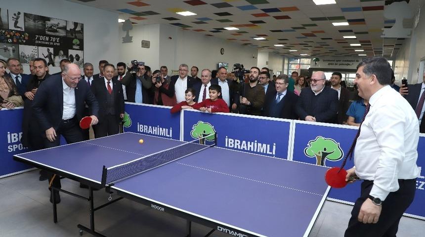 İbrahimli spor merkezi Türk sporuna katkı sağlıyor