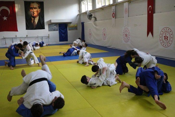Manisa’da 13 binden fazla lisanslı judo sporcusu var G4