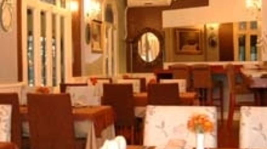 İtalyan Restoran Tavola Piano Beyoğlu'nda