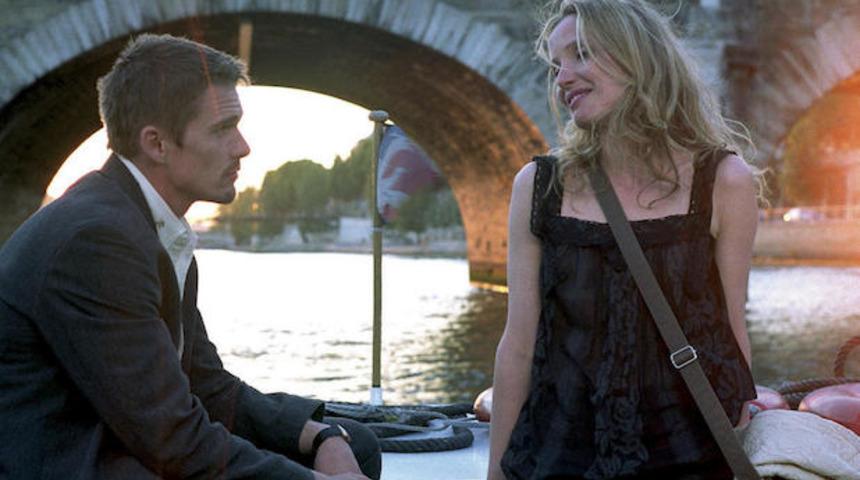 Ünlü romantik komedi filmi Notre Dame yangınını 15 sene önceden mi 'bildi'?