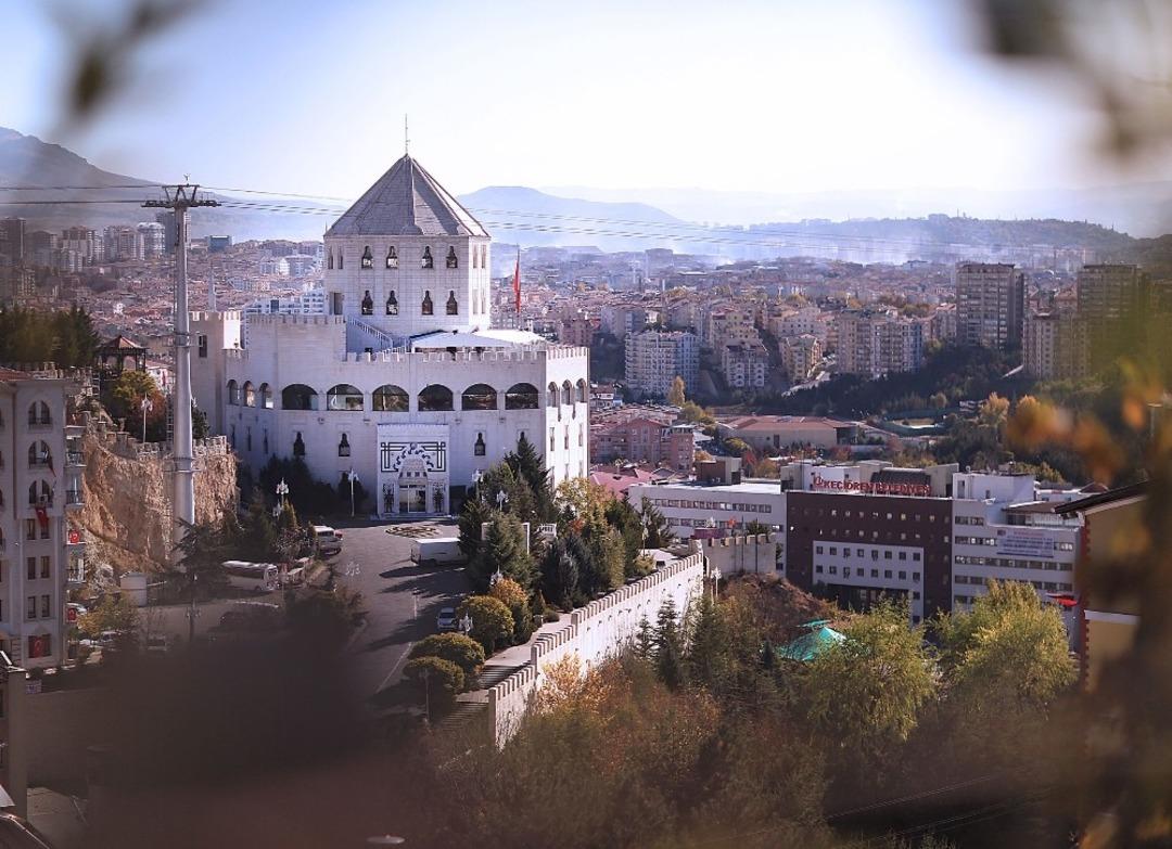 Başkan Altınok, projelerini vatandaştan gelen talebe g&ouml;re belirliyor