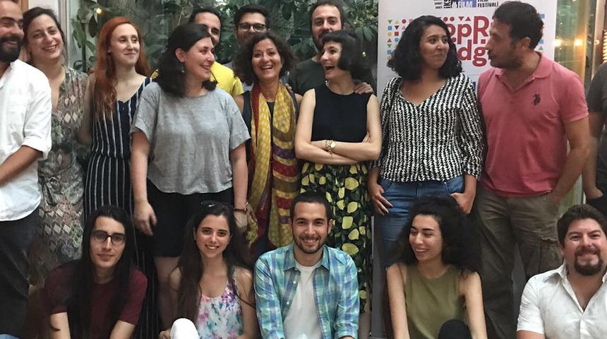 K&ouml;pr&uuml;de Buluşmalar &ouml;d&uuml;lleri verildi