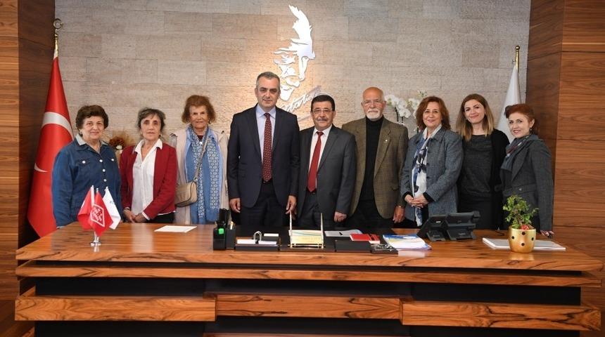 Başkan Semih Esen, muhtarları ağırladı