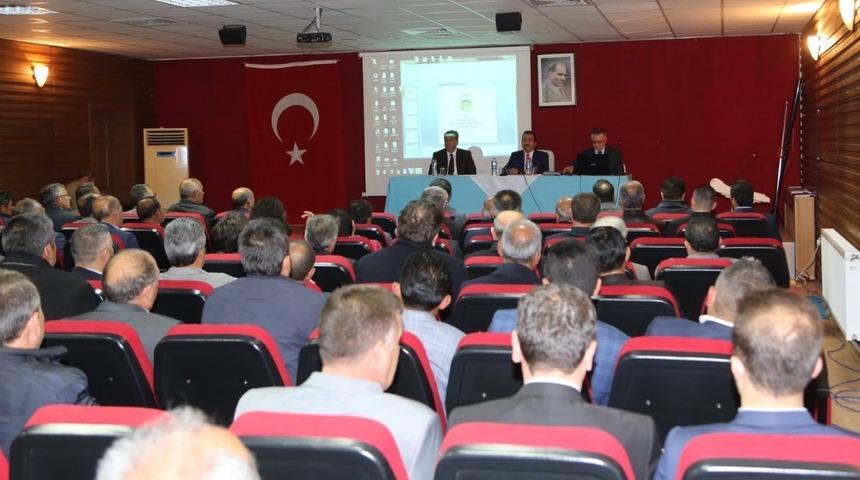 Vali Ali Mantı: &ldquo;Muhtar genel idarenin taşradaki en u&ccedil; irtibat noktasıdır&rdquo;