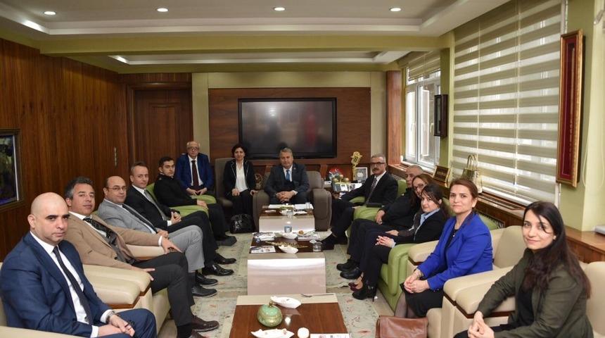 Başkan &Ccedil;er&ccedil;i&rsquo;ye tebrik ziyaretleri devam ediyor