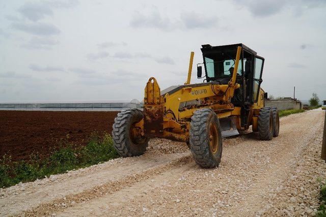 Haliliye kırsalında yol çalışması sürüyor