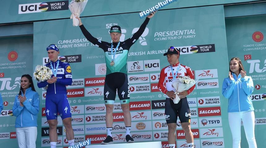 Cumhurbaşkanlığı Türkiye Bisiklet Turu'nun ilk etabını Sam Bennett kazandı