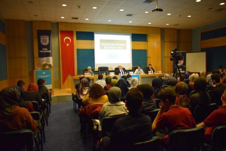 2. Uluslararası İmam Hatip Lisesi Öğrenci Sempozyumu başladı G4