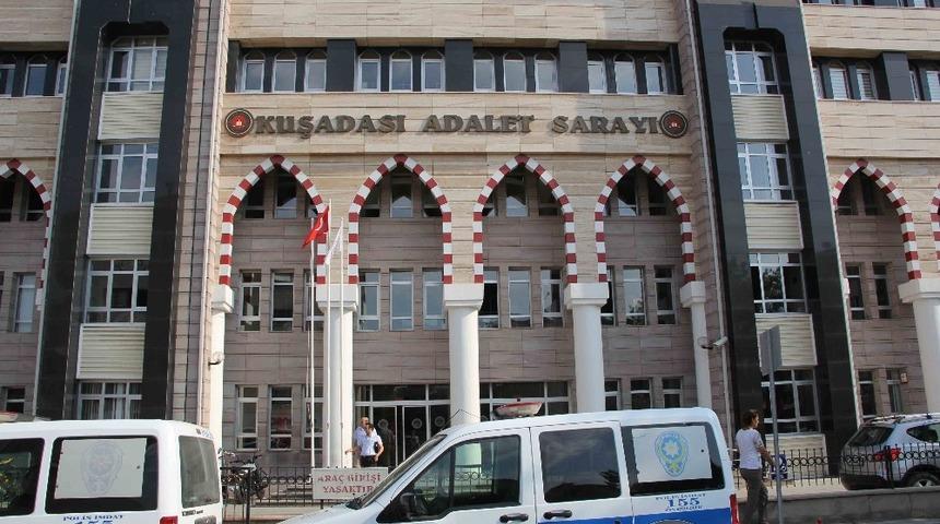 Kuşadası&rsquo;nda &ccedil;eşitli su&ccedil;lardan aranan 3 kişi yakalandı