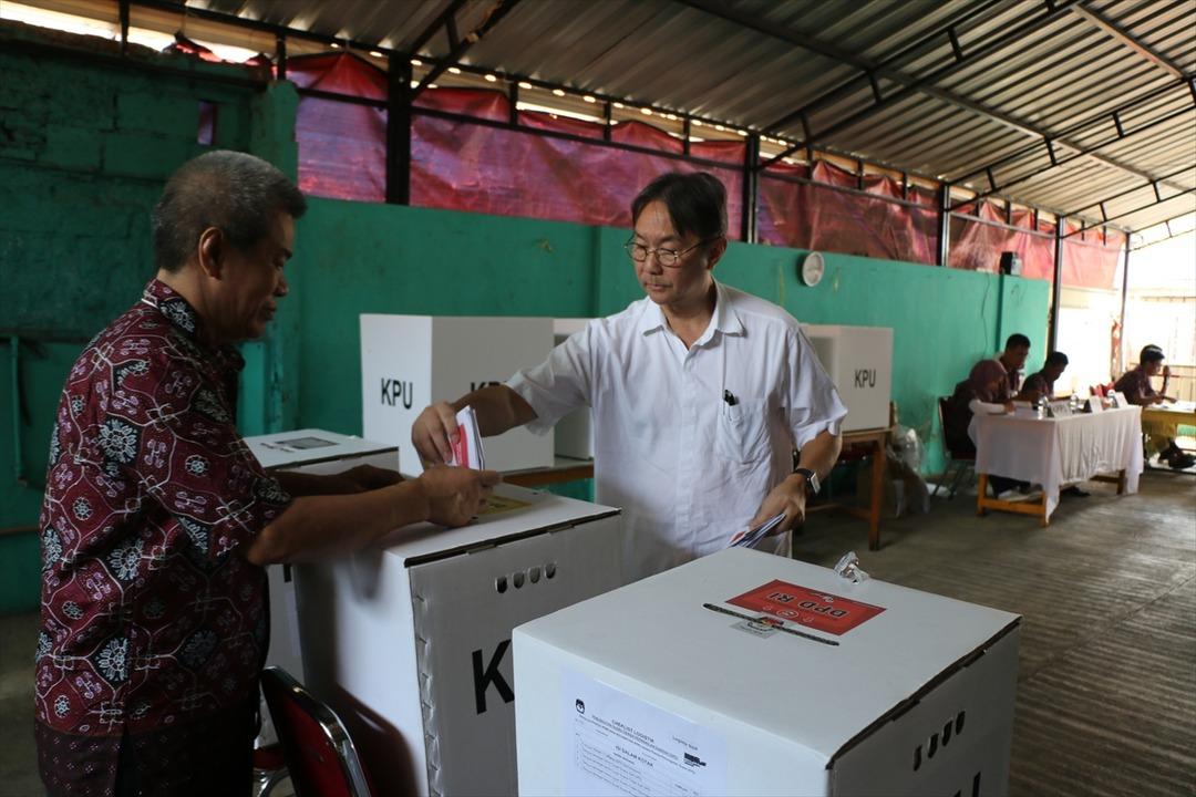 Endonezya'da halk sandık başında 