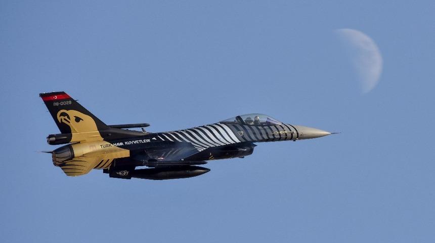 SOLOT&Uuml;RK, Mersinlileri nefes kesecek g&ouml;steriye bekliyor