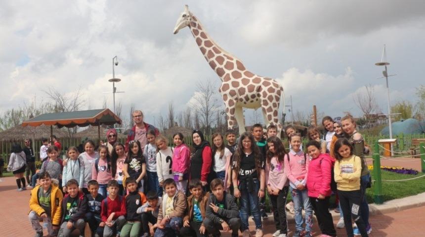 Öğrencilerin bilim, kültür ve sanat gezisi