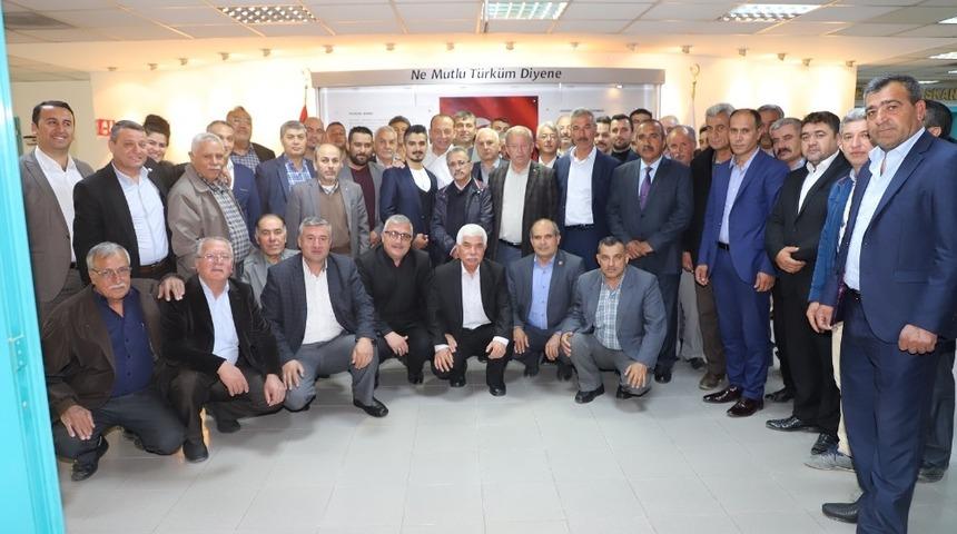 Muhtarlardan Başkan Akın’a ’Hayırlı olsun’ ziyareti