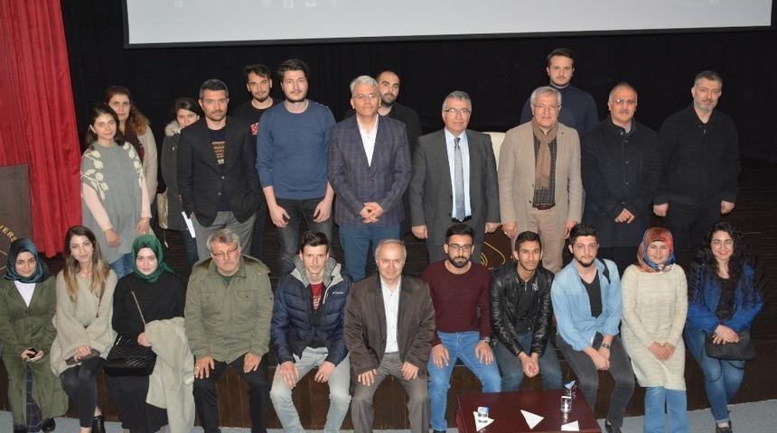 Düzce Üniversitesi’nde Sezai Karakoç anlatıldı