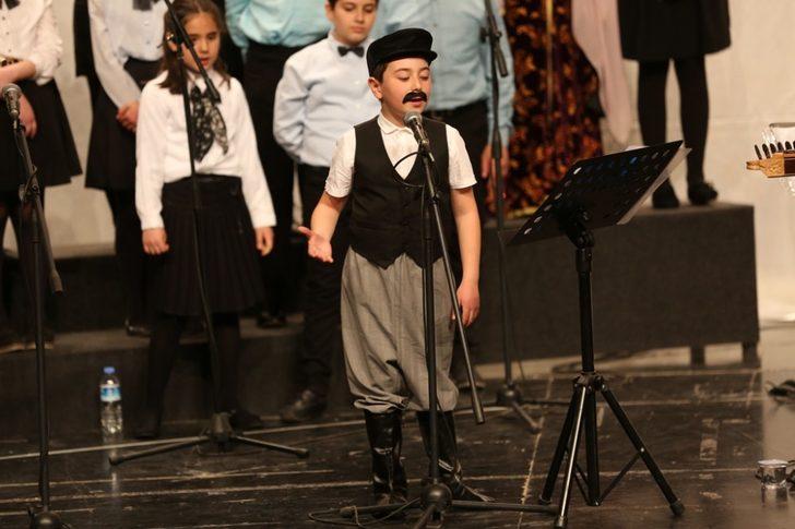 Çocuk korosu geçmişe götürdü G3