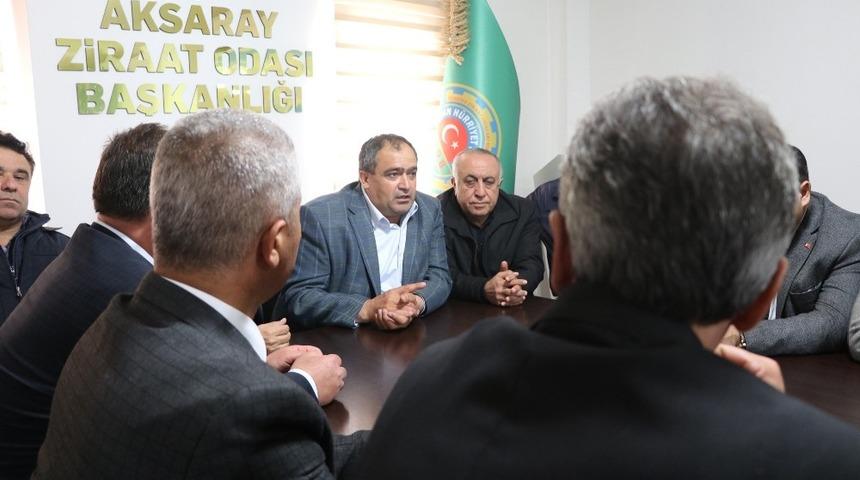 Muhtarlar değerlendirme ve istişare toplantısında bir araya geldi