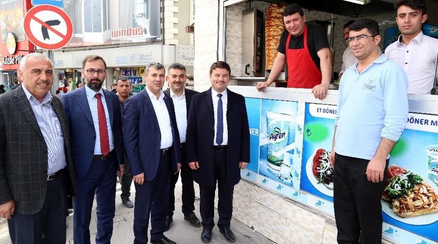 Belediye Başkanı Din&ccedil;er esnafları ziyaret etti