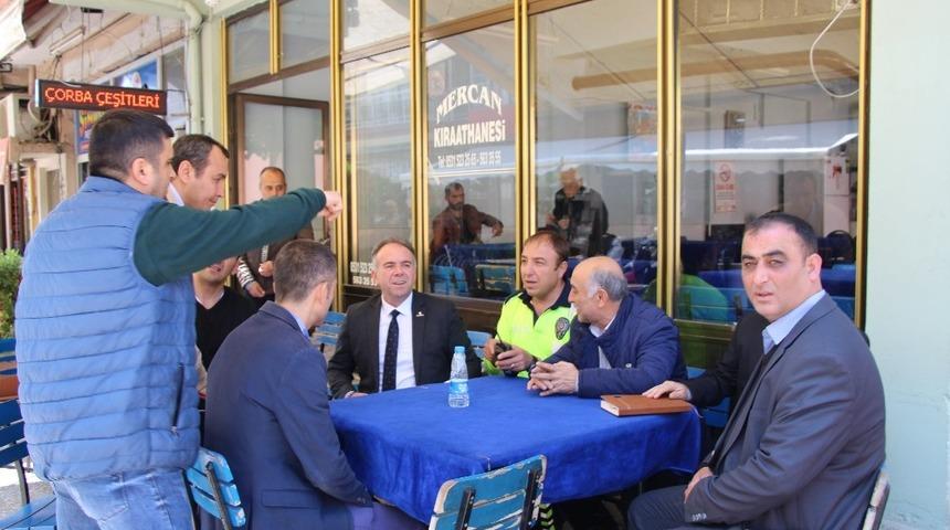 Başkan &Ouml;ndeş esnafları ziyaret etti