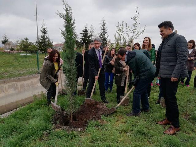 Erciyes Üniversitesi Çocuk Hastanesi’nden Yeşil Çevreye Katkı