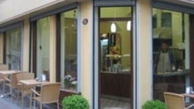 Özen Börek ve Tatlı Evi