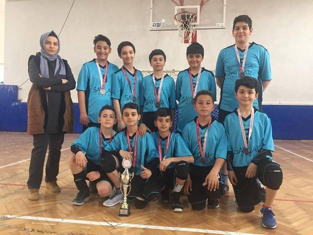 Okullar Arası Voleybol Küçükler İl Birinciliği tamamlandı