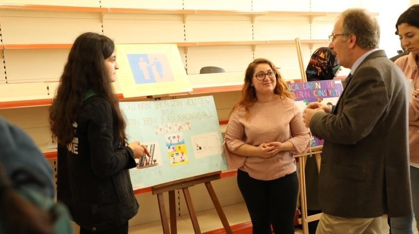 Geleceğin &ouml;ğretmenleri &lsquo;&Ouml;ğretmenim Şenliği&rsquo; ile eğlendi