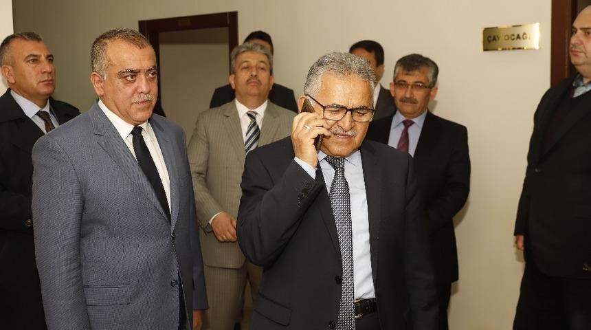 Lise &ouml;ğrencisine Başkan&rsquo;dan s&uuml;rpriz telefon